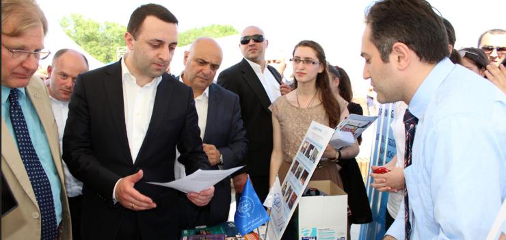 Georgian Prime Minister Irakli Garibashvili and US Ambassador Richard Norland visited the EWMI table in Zugdidi